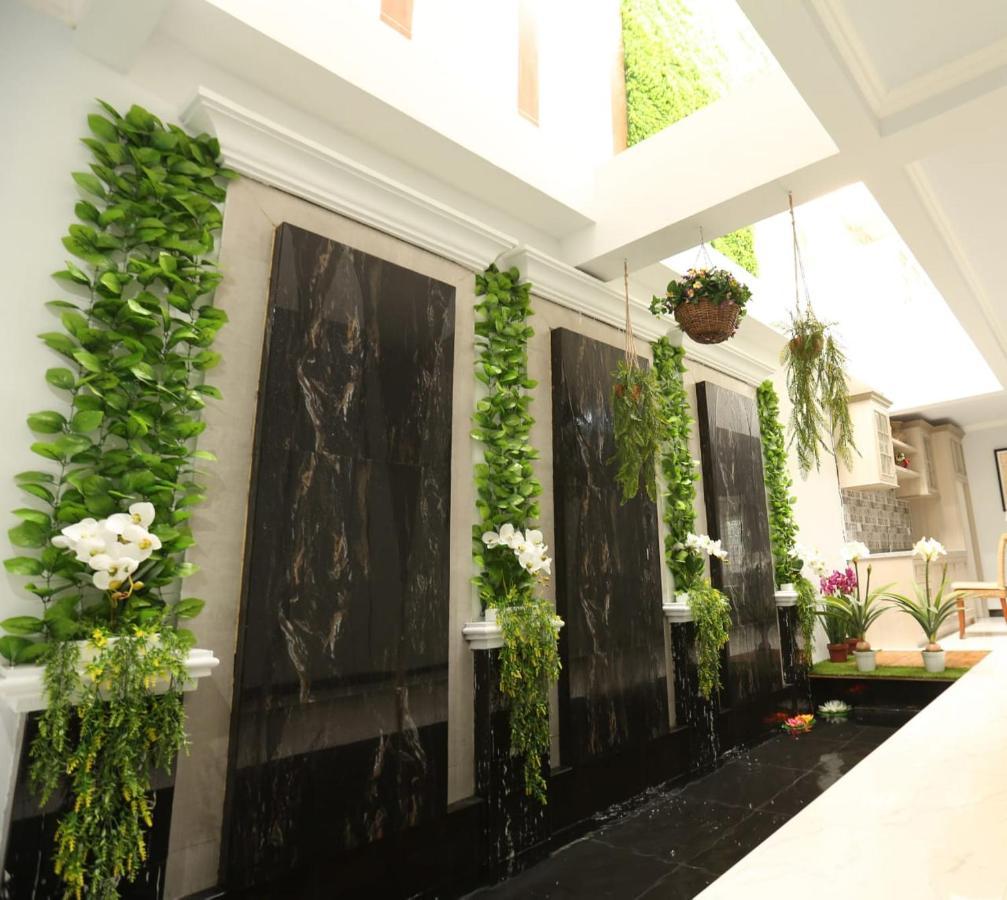 Nest Residence Jakarta Exterior foto