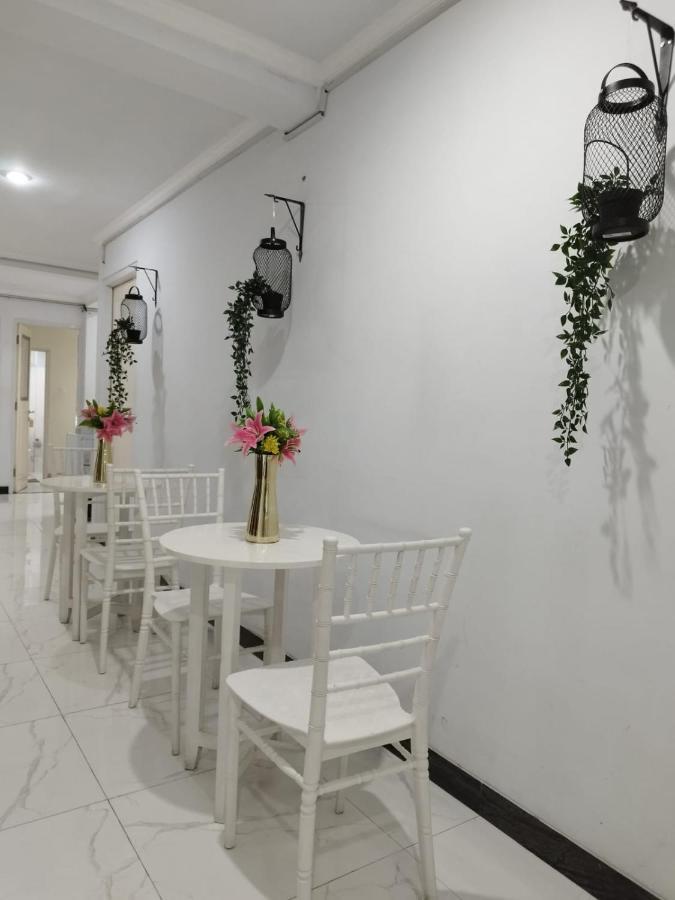 Nest Residence Jakarta Exterior foto